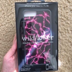 ⚡️Wildflower iPhone plus case
